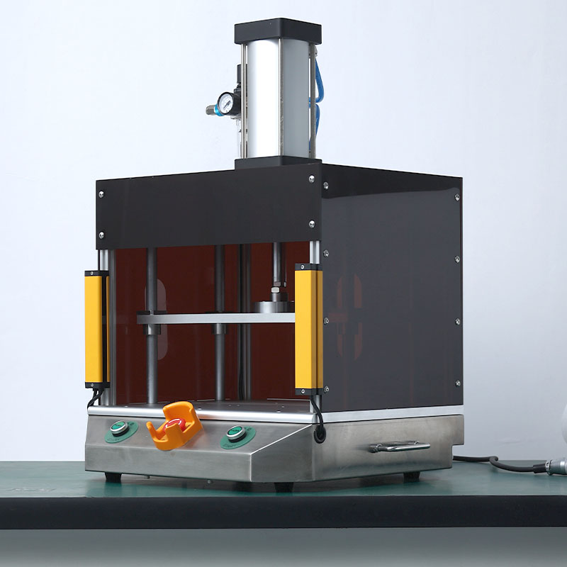 GweruAir tightness test fixture